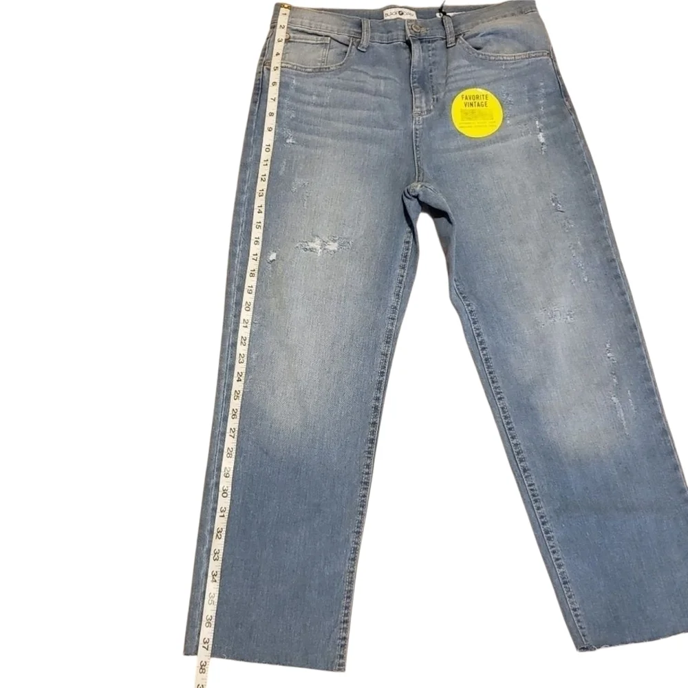 Black Daisy Hi-rise Straight Crop
